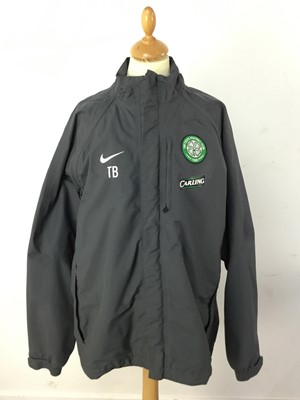 Lot 1846 - TOMMY BURNS OF CELTIC F.C., CLUB TRACKSUIT