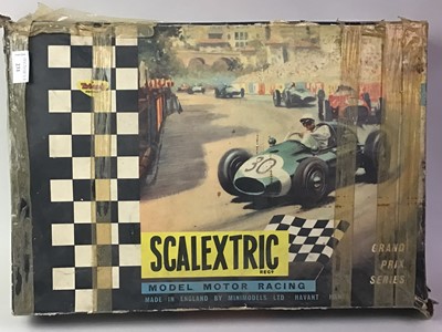 Lot 231 - SCALEXTRIC GRAND PRIX SERIES SET