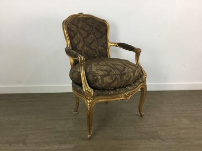 Lot 193 - GILTWOOD FAUTEUIL ARMCHAIR