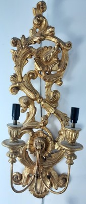 Lot 1610 - PAIR OF GILTWOOD AND GESSO WALL SCONCES