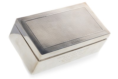 Lot 871 - GEORGE V SILVER CIGARETTE CASKET