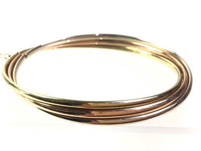 Lot 454 - TRI COLOUR BANGLE