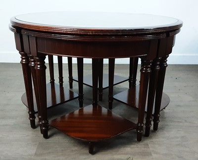 Lot 567 - MAHOGANY COFFEE TABLE