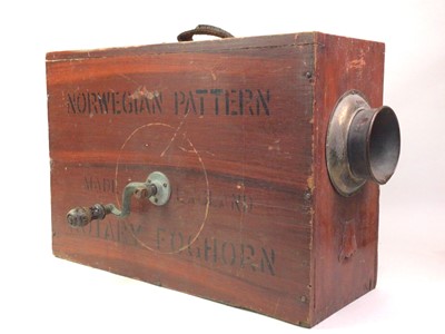 Lot 687 - ROTARY FOGHORN