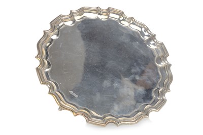 Lot 885 - GEORGE VI SILVER SALVER