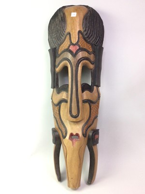 Lot 528 - AFRICAN CARVED WOOD WALL MASK