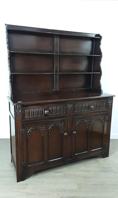 Lot 674 - OAK CUPBOARD CHEST