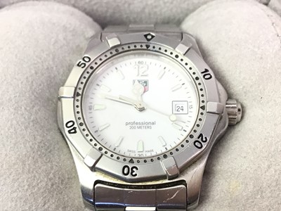 Lot 813 - TAG HEUER WRIST WATCH