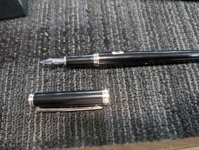 Lot 892 - MONT BLANC FOUNTAIN PEN