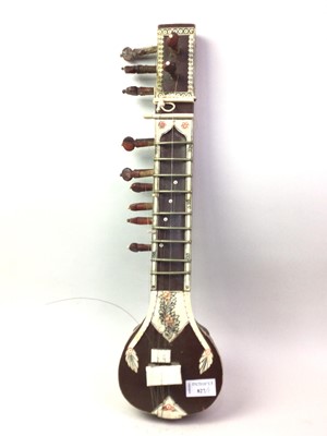 Lot 827 - INDIAN SITAR