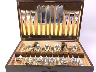 Lot 851 - WALNUT CANTEEN OF SILVER PLATED CUTLERY