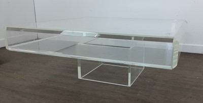 Lot 18 - MODERNIST PERSPEX COFFEE TABLE