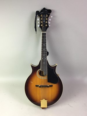 Lot 44 - MANDOLIN