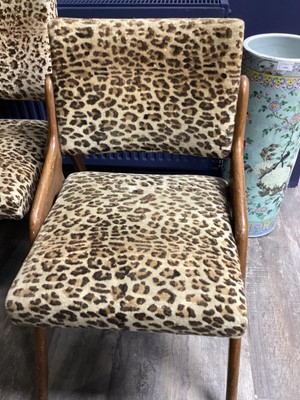 Lot 500 - BERESFORD AND HICKS, SET OF SIX TEAK DINING CHAIRS