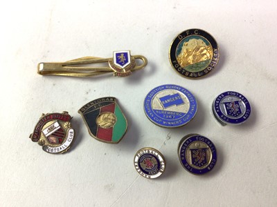 Lot 265 - COLLECTION OF VINTAGE ENAMEL RANGERS BADGES