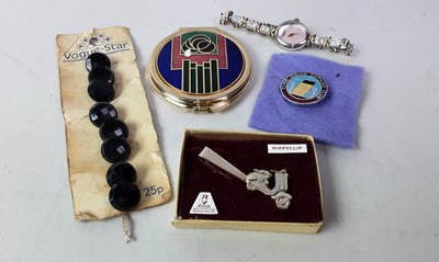 Lot 291 - COLLECTION OF COSTUME JEWELLERY