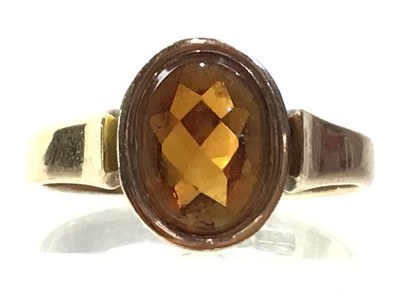 Lot 309 - AMBER DRESS RING