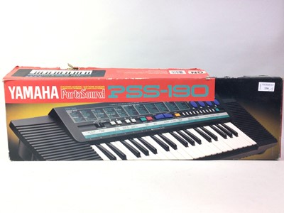 Lot 330 - YAMAHA PSS-190 KEYBOARD