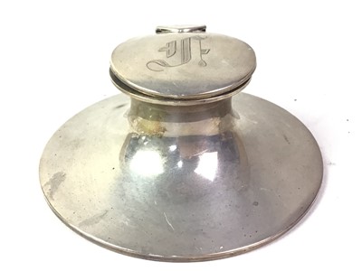 Lot 317 - SILVER CAPSTAN INKWELL