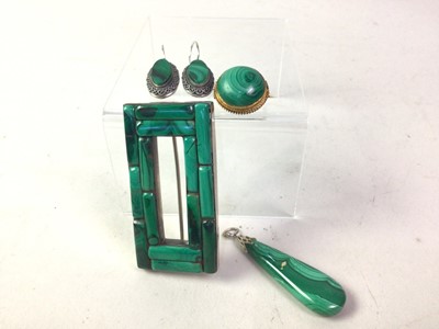 Lot 365 - COLLECTION OF MALACHITE JEWELLERY