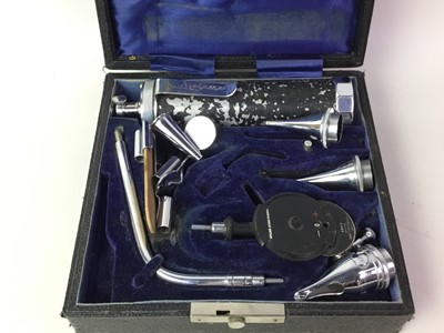 Lot 371 - GROUP OF SURGICAL INSTRUMENTS AND ACCESSORIES