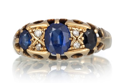 Lot 588 - SAPPHIRE AND DIAMOND BOAT RING