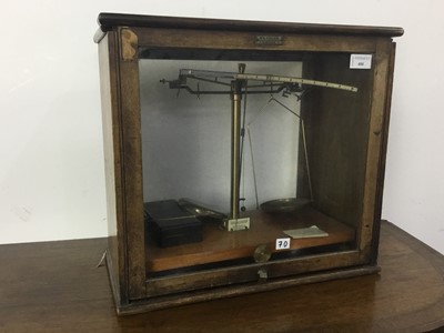 Lot 171 - SET OF SCALES