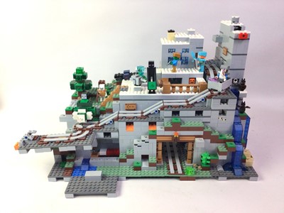 Lot 249 - LEGO MINECRAFT MOUNTAIN SETTING