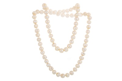 Lot 416 - FRESHWATER PEARL NECKLACE