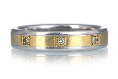 Lot 622 - DIAMOND SET BAND