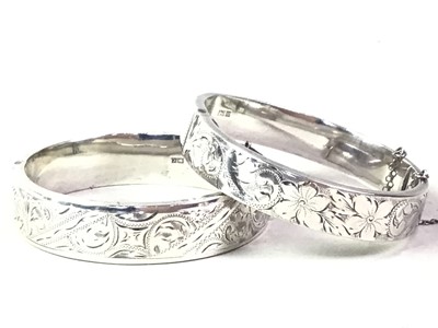 Lot 488 - GROUP OF SILVER BANGLES