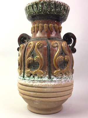 Lot 238 - STUDIO POTTERY VASE