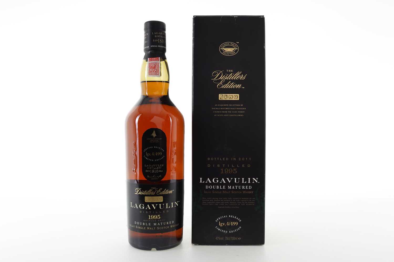 Lot 215 - LAGAVULIN 1995 DISTILLERS EDITION