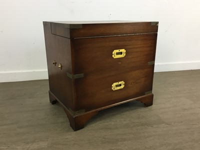 Lot 571 - REPRODUCTION MAHOGANY CAMPAIGN STYLE CHEST