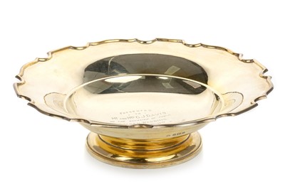 Lot 905 - GEORGE VI SILVER GILT COMPORT