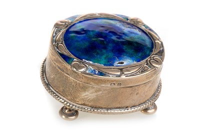 Lot 524 - ART NOUVEAU SILVER AND ENAMEL PILL BOX