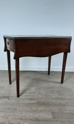 Lot 517 - MAHOGANY PEMBROKE TABLE