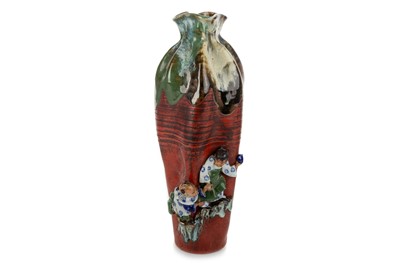 Lot 1343 - JAPANESE SUMIDA WARE VASE