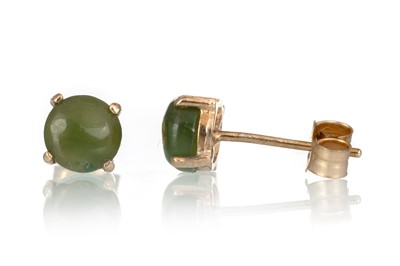 Lot 435A - PAIR OF JADE STUD EARRINGS