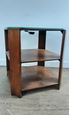 Lot 656 - OAK ART DECO SIDE TABLE