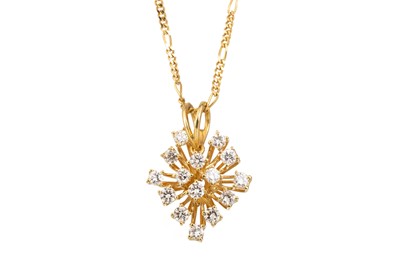 Lot 655 - DIAMOND PENDANT