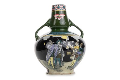 Lot 1246 - SHELLEY VASE