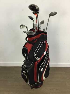 Lot 804 - SET OF GOLF CLUBS