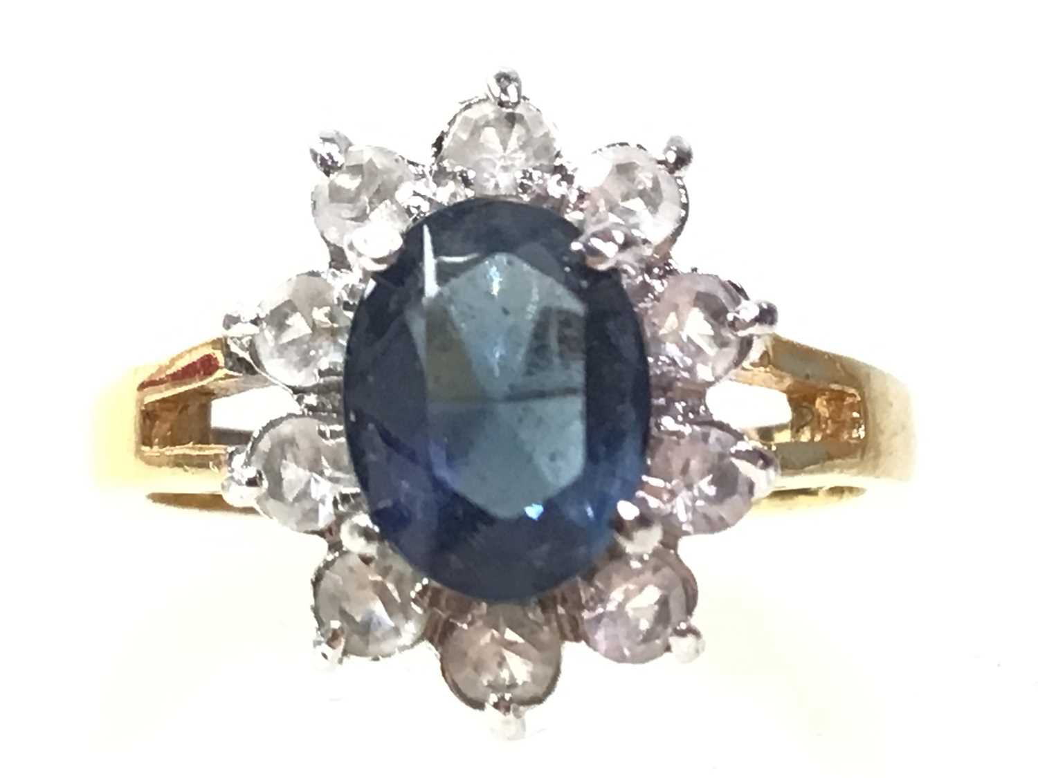 Lot 45 - COLLECTION OF COSTUME JEWELLERY