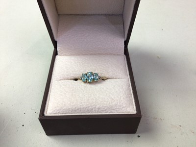 Lot 57 - TOPAZ AND DIAMOND RING