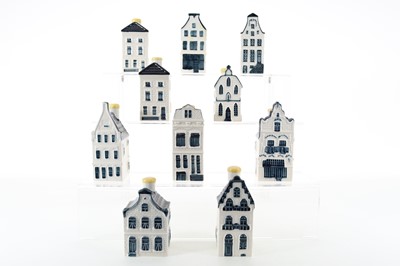 Lot 11 - 10 KLM DELFT HOUSE DECANTERS