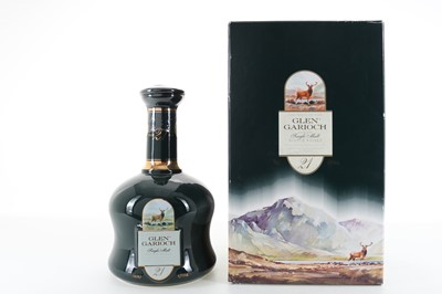 Lot 4 - GLEN GARIOCH 21 YEAR OLD CERAMIC DECANTER