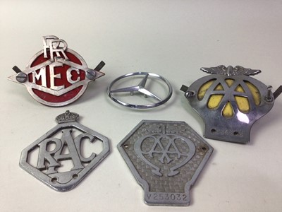 Lot 126 - GROUP OF CAR BADGES