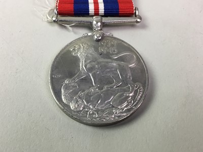 Lot 260 - WWII SERVICE AND CAMPAIGN MEDALS