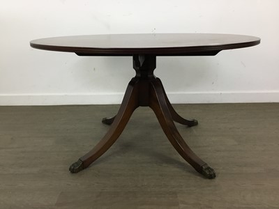 Lot 233 - MAHOGANY COFFEE TABLE